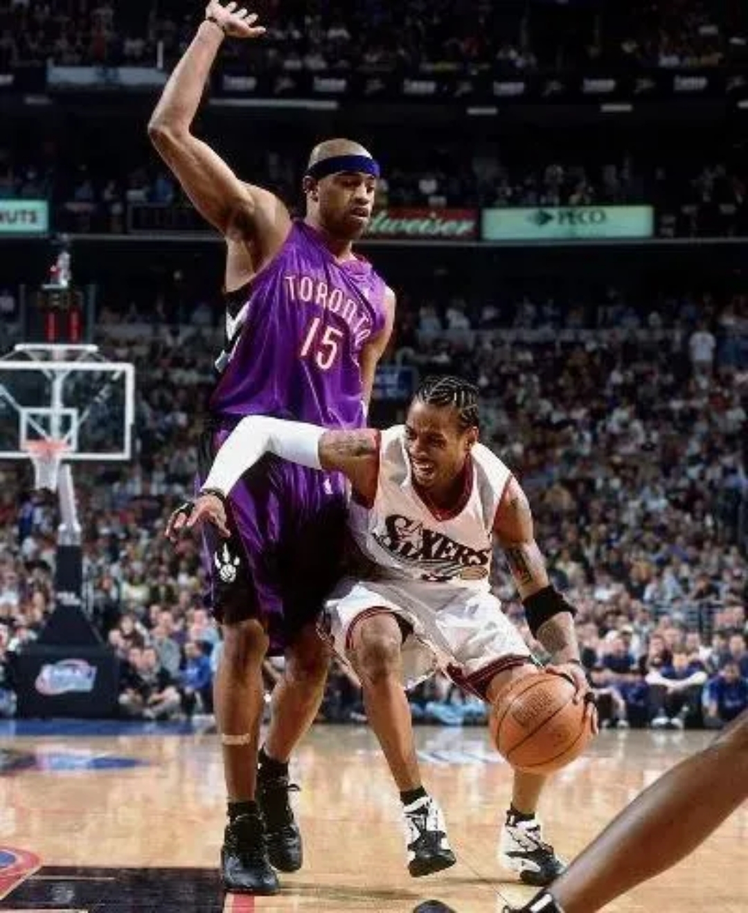 星空体育官方入口-历史回顾：NBA经典反转瞬间回顾